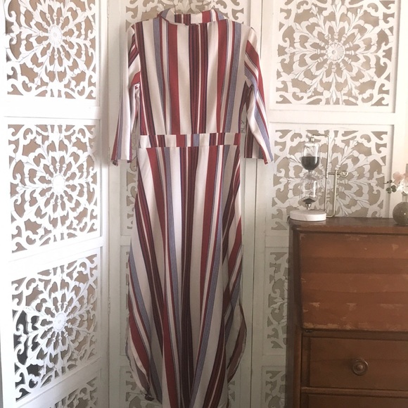 Pretty Little Thing⨠- Picture 4 of 4